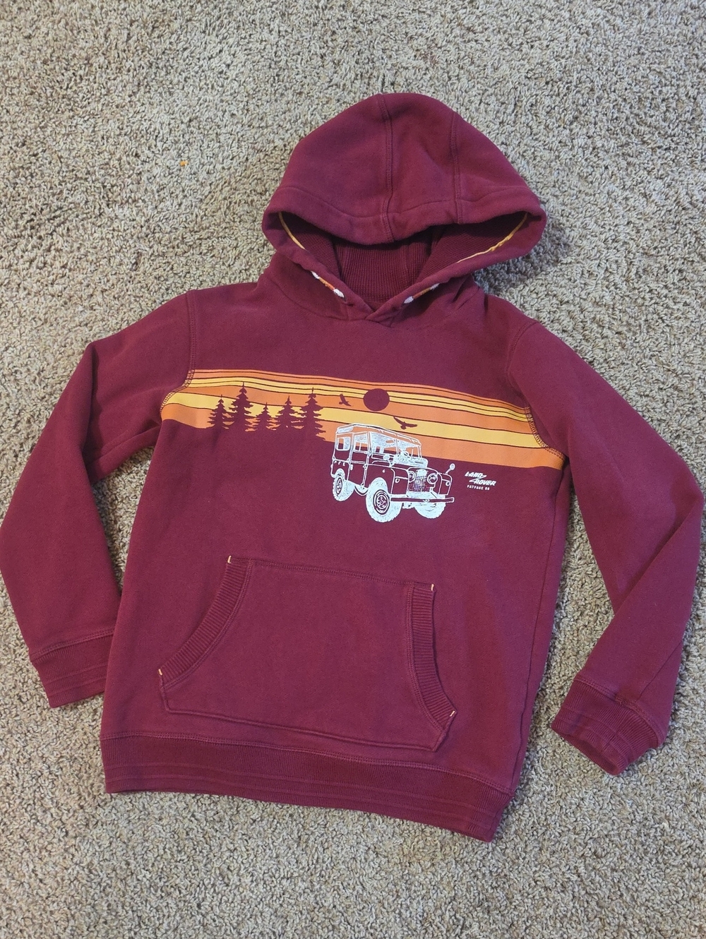 Land Rover By Fatface Crewneck Hoodie Sweater in Maroon with Retro Truck Graphic